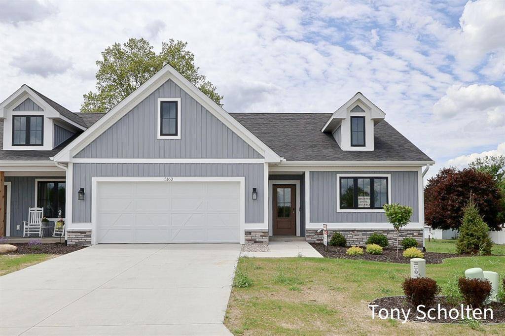 Blendon Twp, MI 49426,5163 Blendon Meadow Circle Building: 15 31