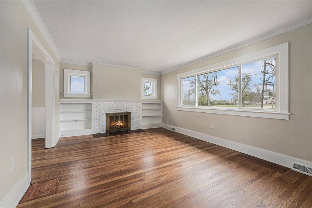 Grand Rapids, MI 49503,557 Shirley Street NE