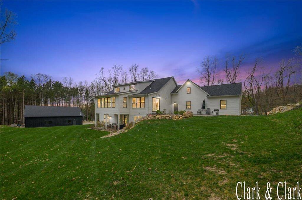 Lowell Twp, MI 49331,10678 Kissing Ridge Drive SE