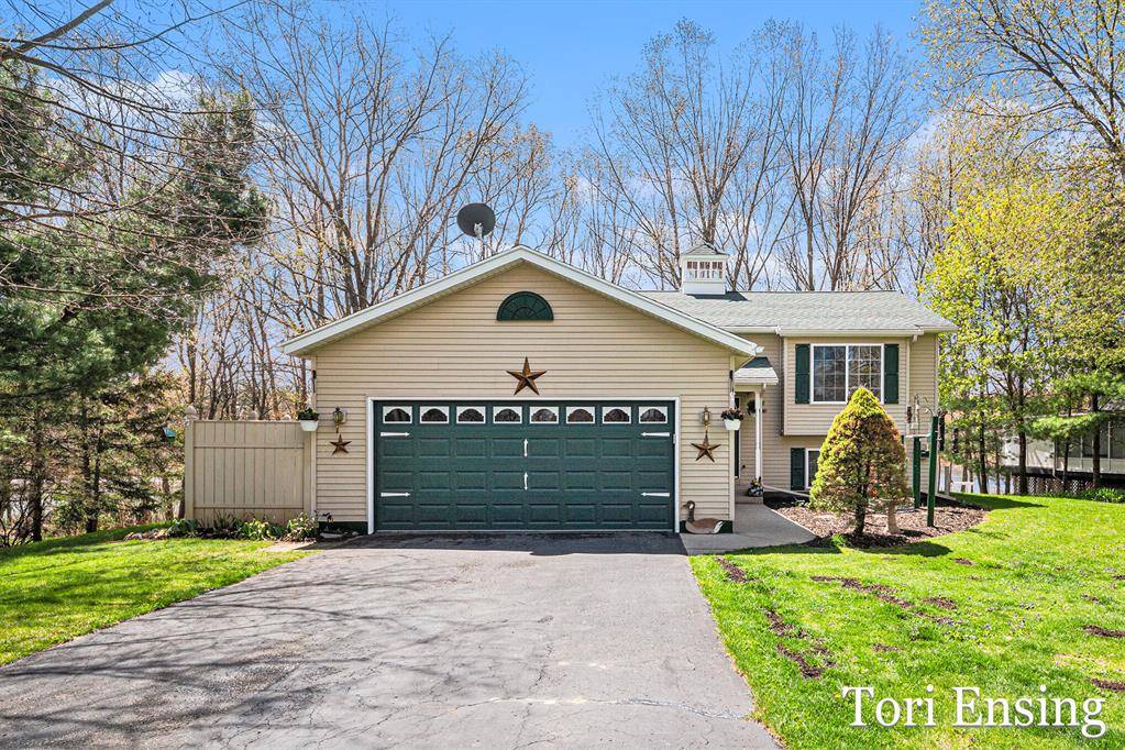 Oakfield Twp, MI 49319,11144 Crawford Lake Trail