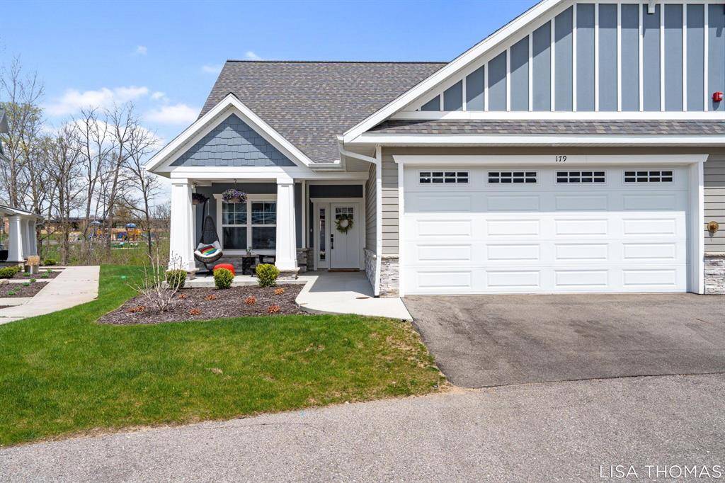 Rockford, MI 49341,179 Tamarack Lane NE