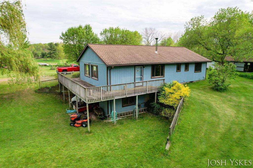 Algoma Twp, MI 49345,160 Broman Street NE