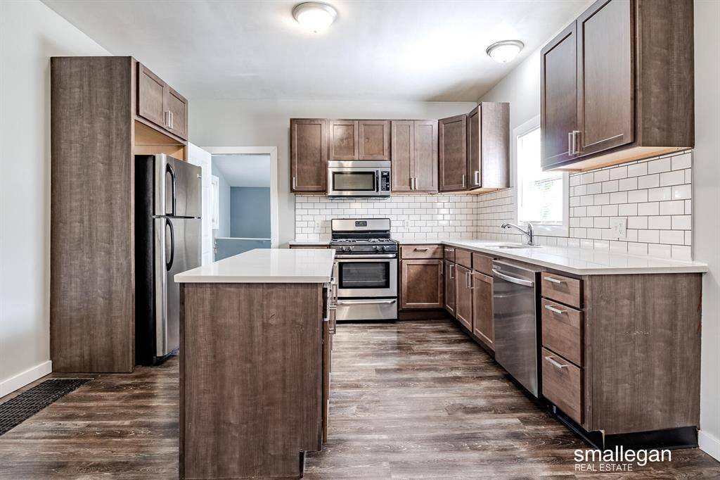 Grand Rapids, MI 49504,807 Chatham Street NW