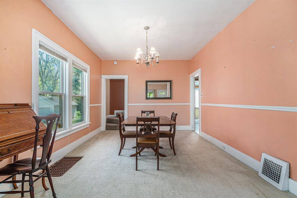 Grand Rapids, MI 49504,1458 Walker Avenue NW