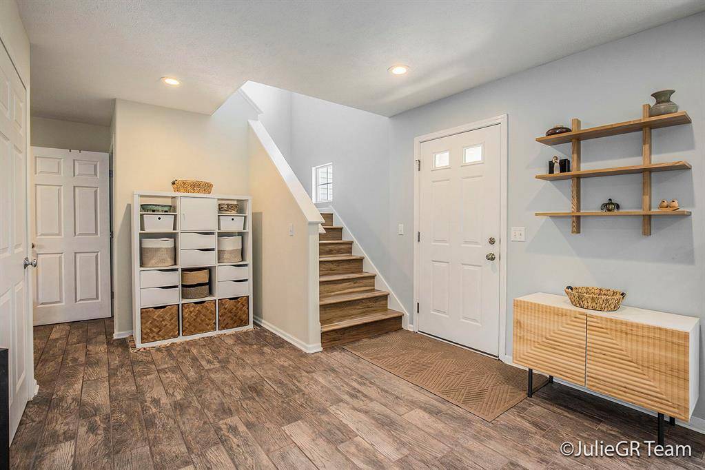 Rockford, MI 49341,223 Highlander Drive NE