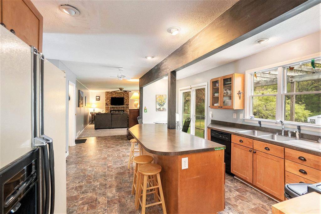 Spring Lake Twp, MI 49456,15467 Wisteria Lane