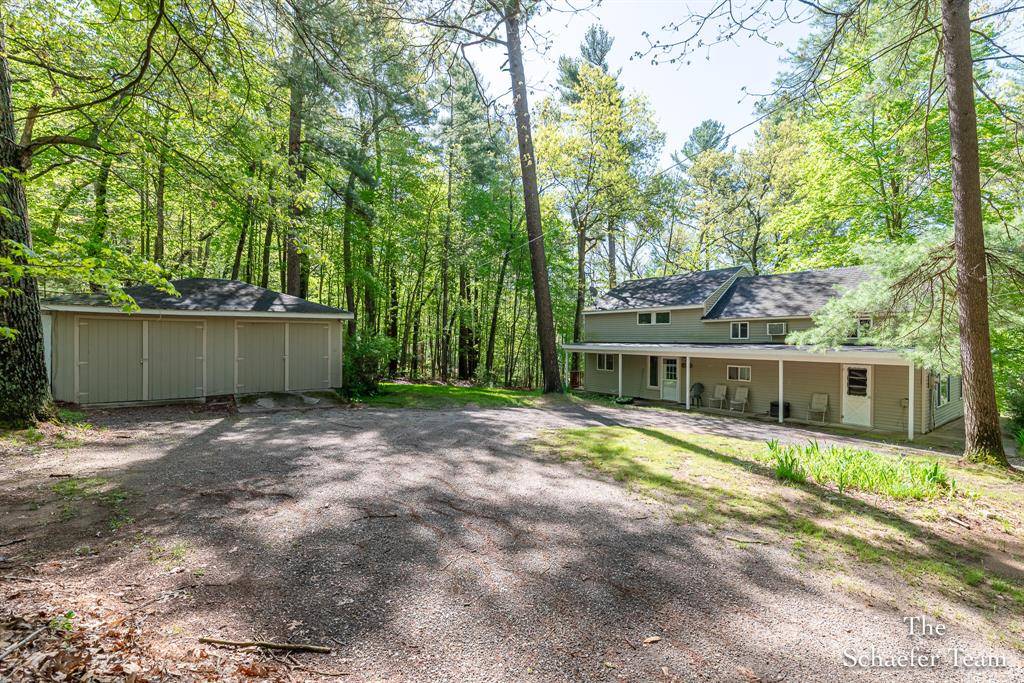 Oakfield Twp, MI 48838,10436 Morgan Mills Avenue NE