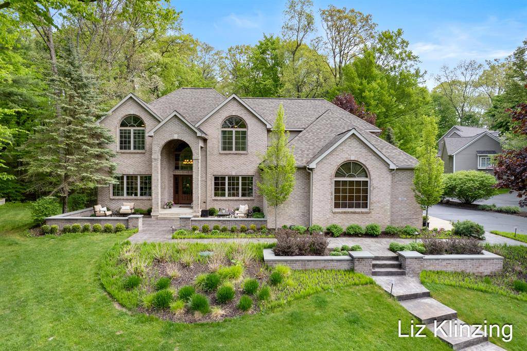 Walker, MI 49534,966 Timber Winds Drive SW