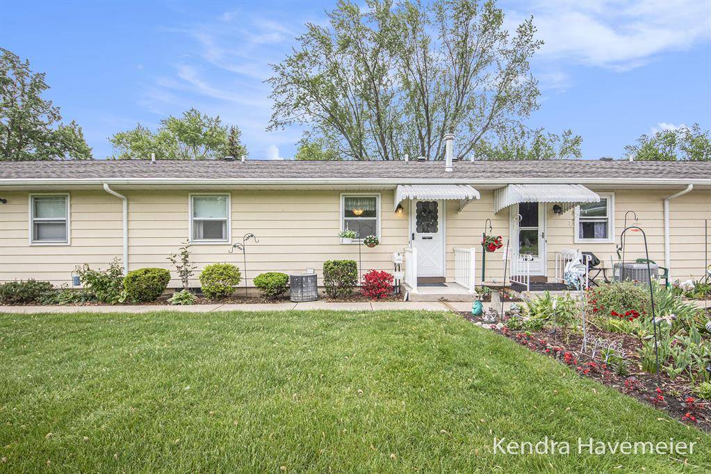 Kentwood, MI 49508,955 Andover Court SE Building: 12 85