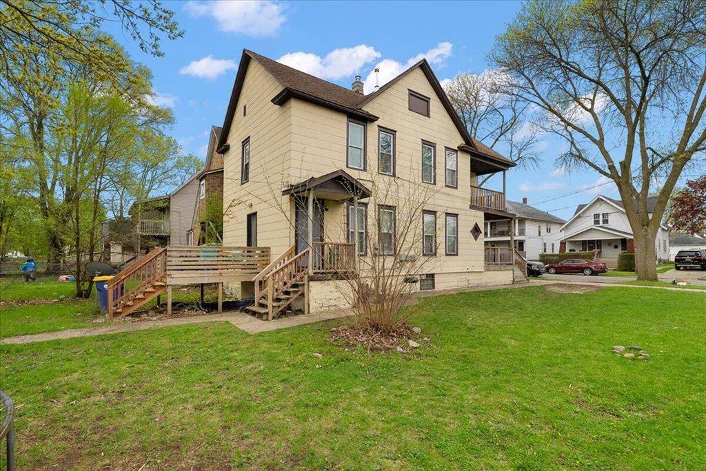 Grand Rapids, MI 49504,946 McReynolds Avenue NW
