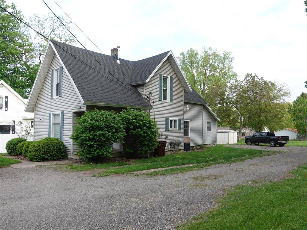 Lake Odessa Vlg, MI 48849,1036 Jordan Lake Street