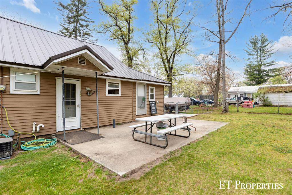 Everett Twp, MI 49349,862 E James Street