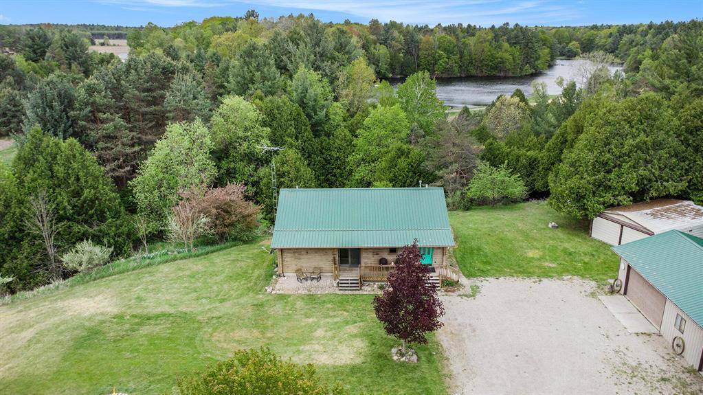 Deep River Twp, MI 48659,884 N Gavord Road