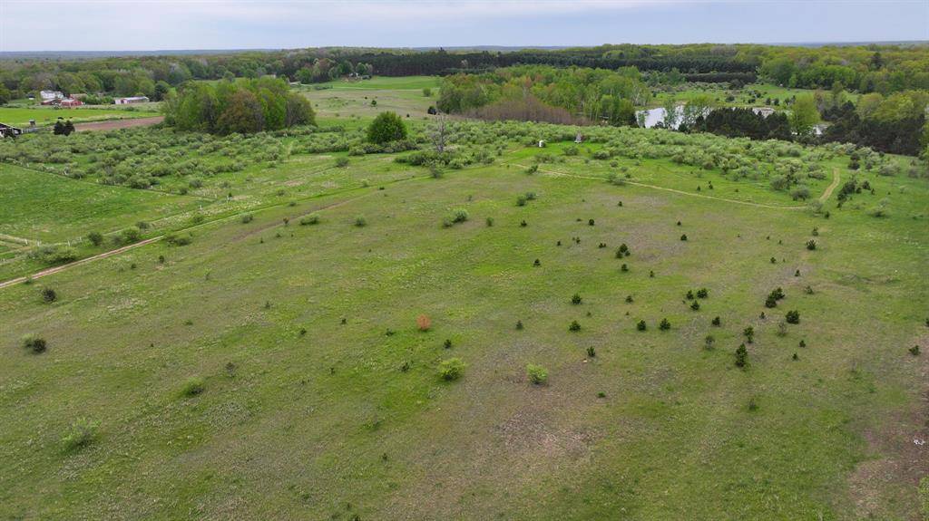 Cedar Twp, MI 49677,17793 7 Mile Road
