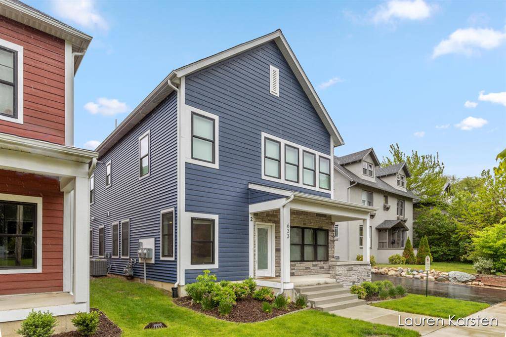 Grand Rapids, MI 49503,633 Fairview Avenue NE 2