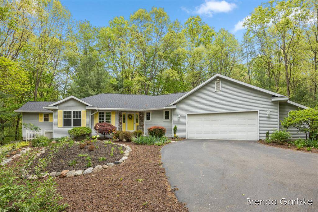 Courtland Twp, MI 49341,5291 Bonasa Drive NE
