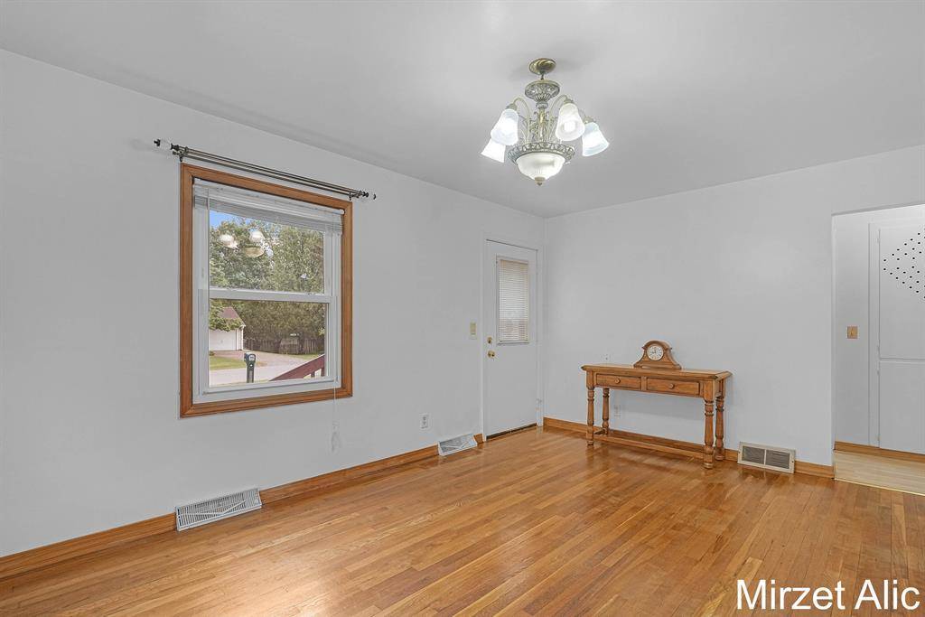 Grand Rapids Twp, MI 49546,1145 Eastmont Drive SE