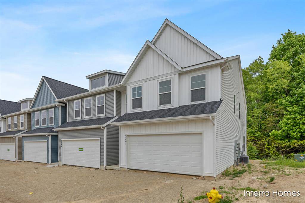 Wyoming, MI 49418,3341 Kings River Street SW 40