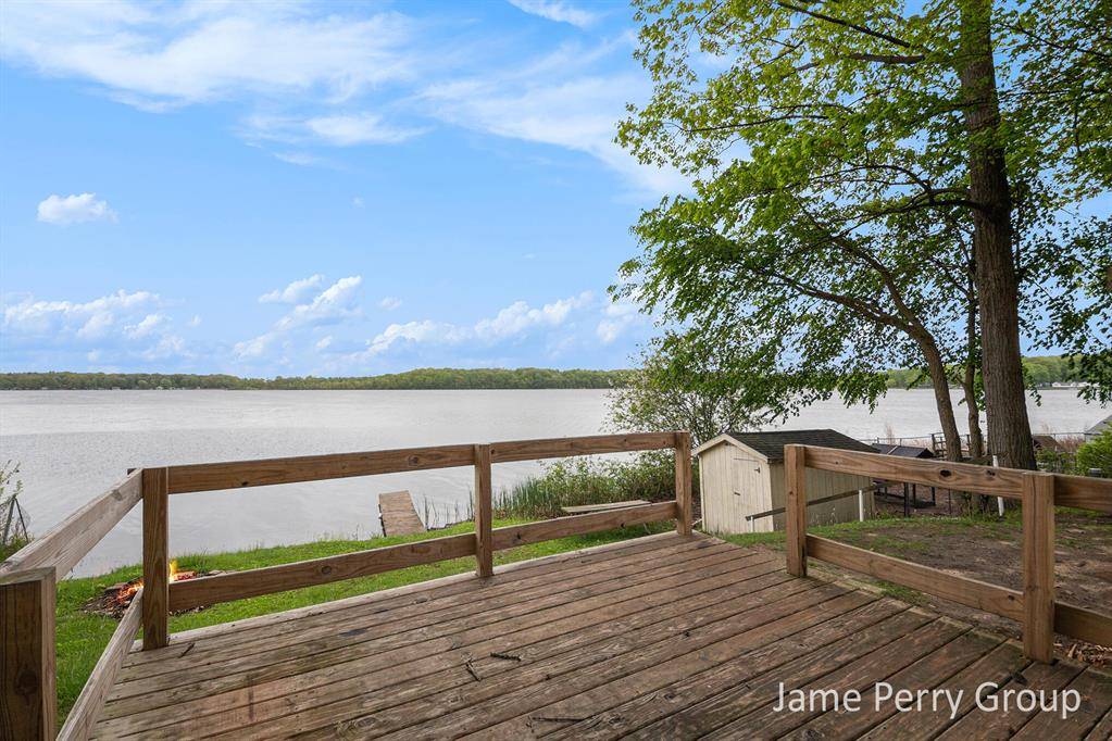 Crystal Twp, MI 48818,1760 S Colonel Point Drive