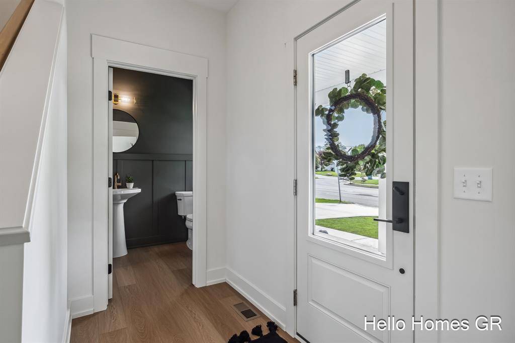 Kentwood, MI 49546,1705 Forest Hill Avenue SE