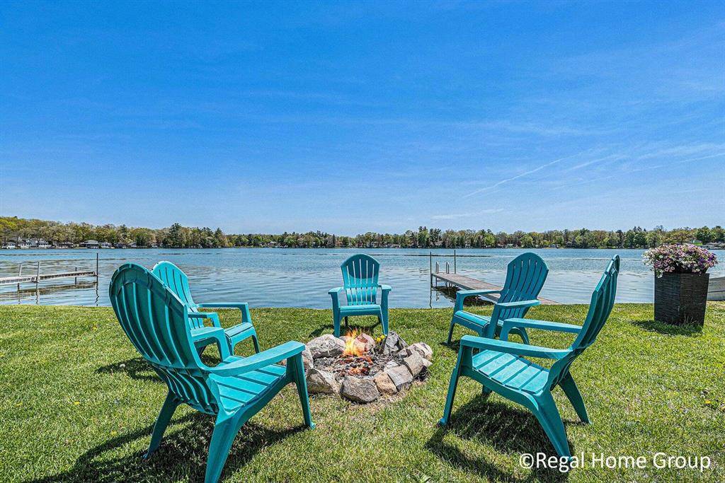 Montcalm Twp, MI 48838,271 Pine Drive