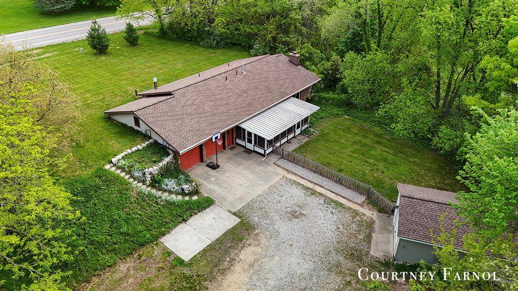 Wayland Twp, MI 49348,414 135th Avenue