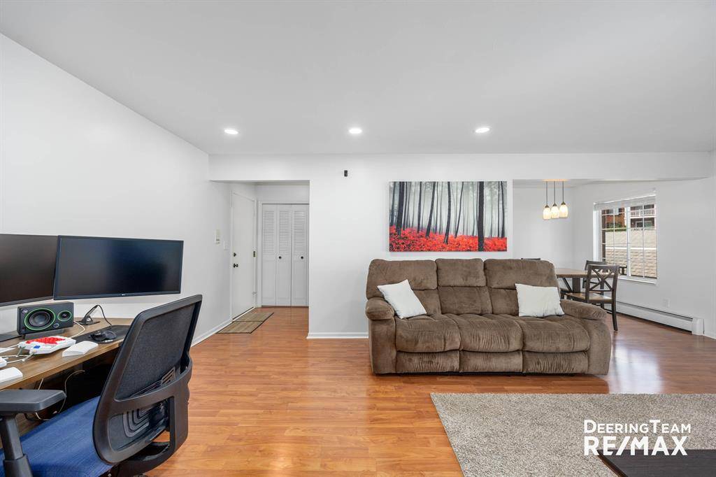 Wyoming, MI 49519,2203 PORTER Street SW Building: B 104