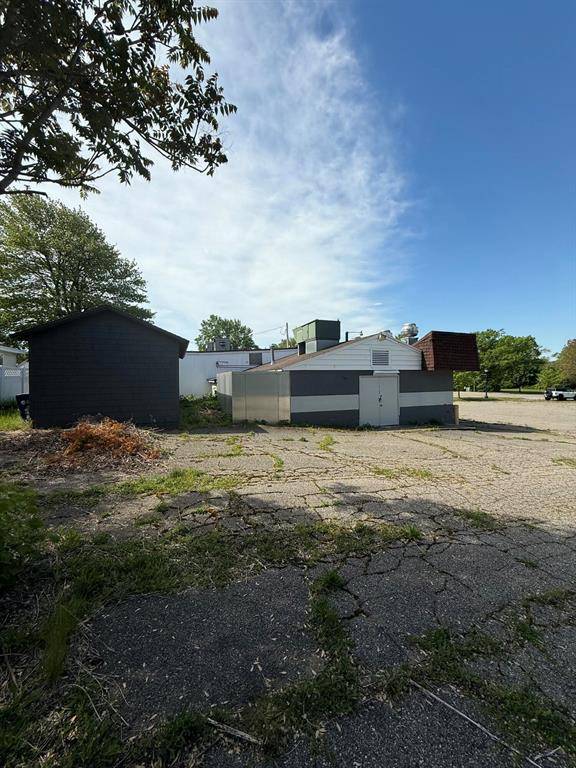 Belding, MI 48809,214 E State Street