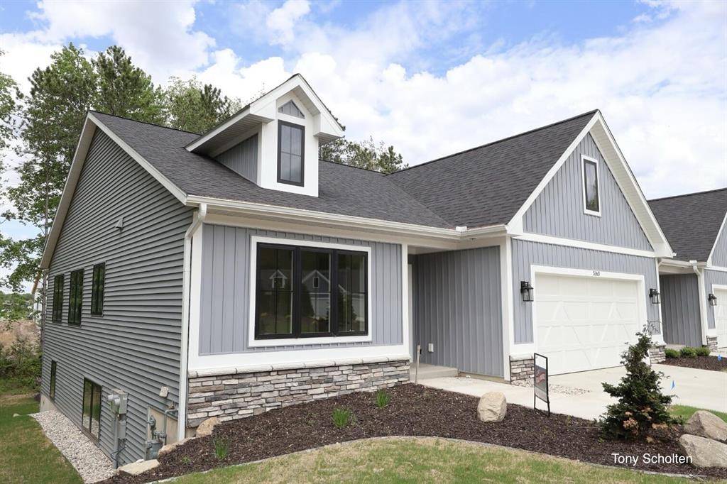 Blendon Twp, MI 49426,5139 Blendon Woods Court 17
