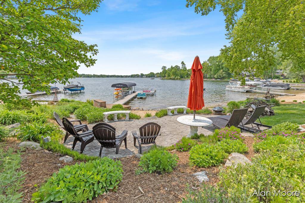 Cannon Twp, MI 49341,6574 Gran Via Drive NE