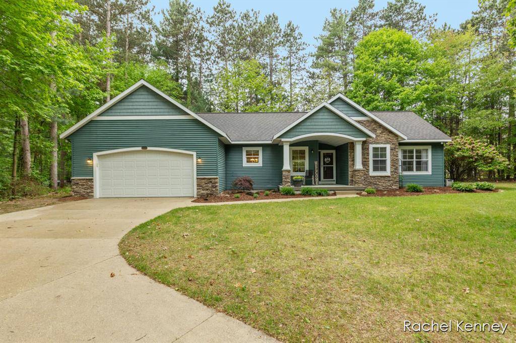 Algoma Twp, MI 49341,10637 Trailside Woods Drive NE