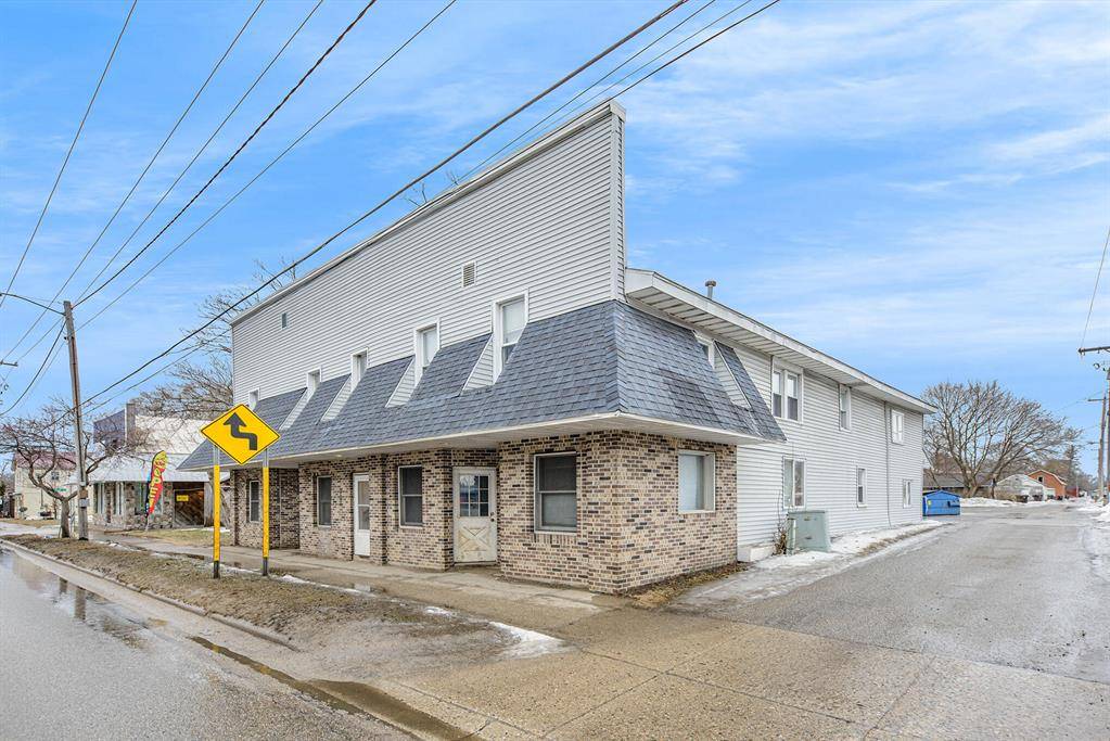 Big Rapids, MI 49307,707 Maple Street
