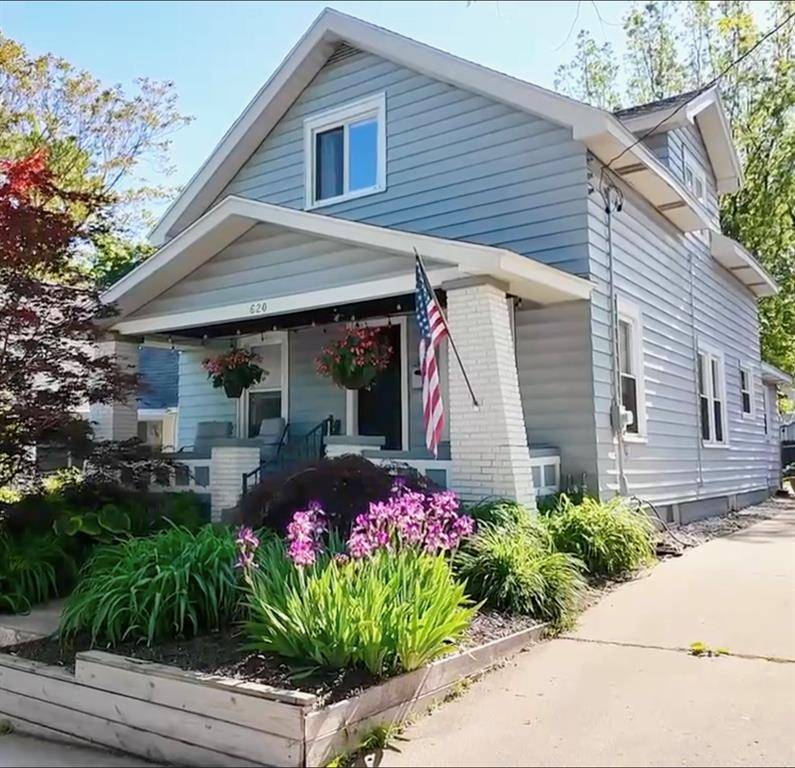 Grand Rapids, MI 49503,620 Emerald Avenue NE