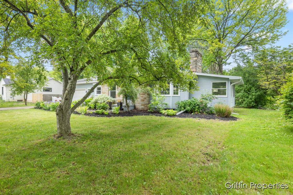 East Grand Rapids, MI 49506,3020 Cascade Road SE