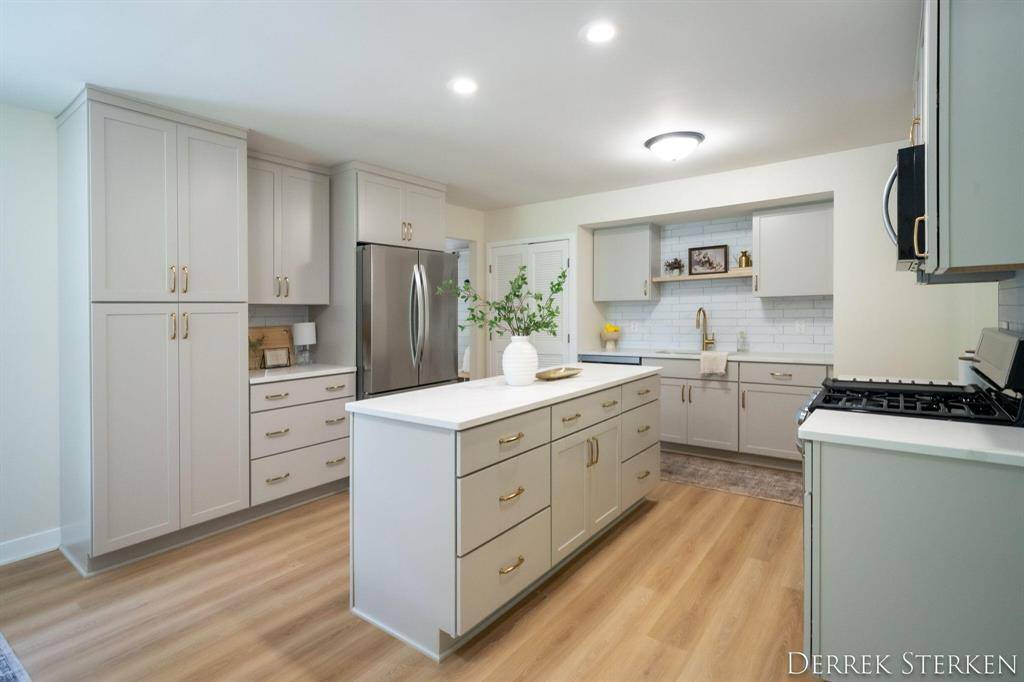 Saugatuck Twp, MI 49453,6354 Old Allegan Road