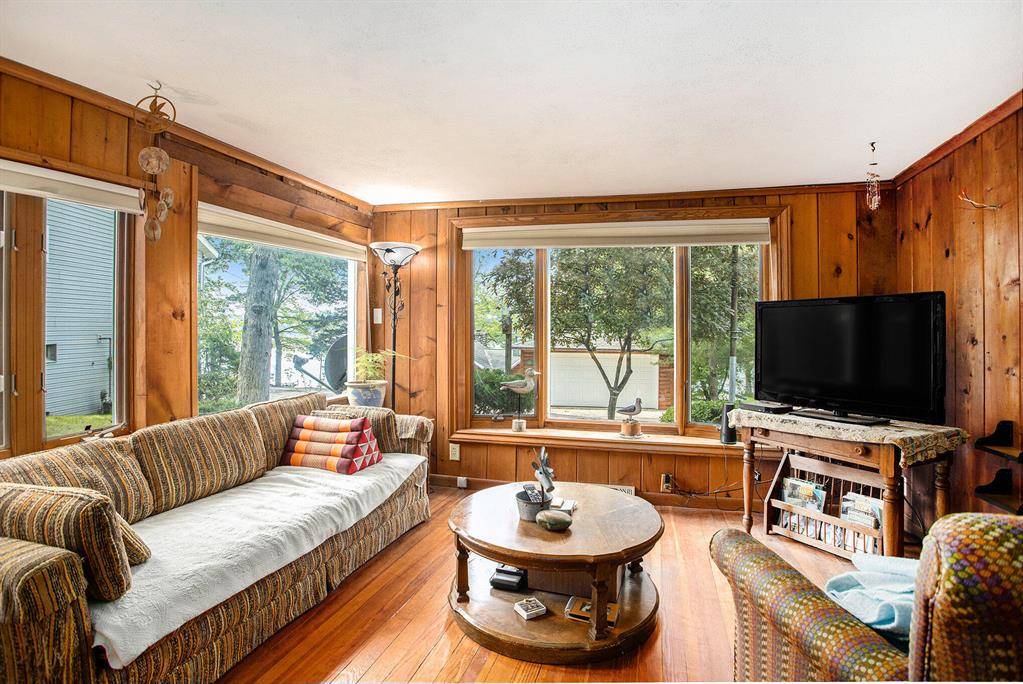 Johnstown Twp, MI 49017,4253 Indian IslandLE