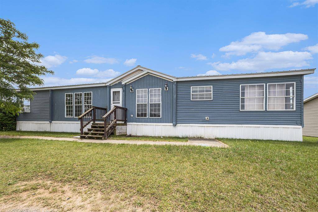 Middleville Vlg, MI 49333,828 Buttonwood