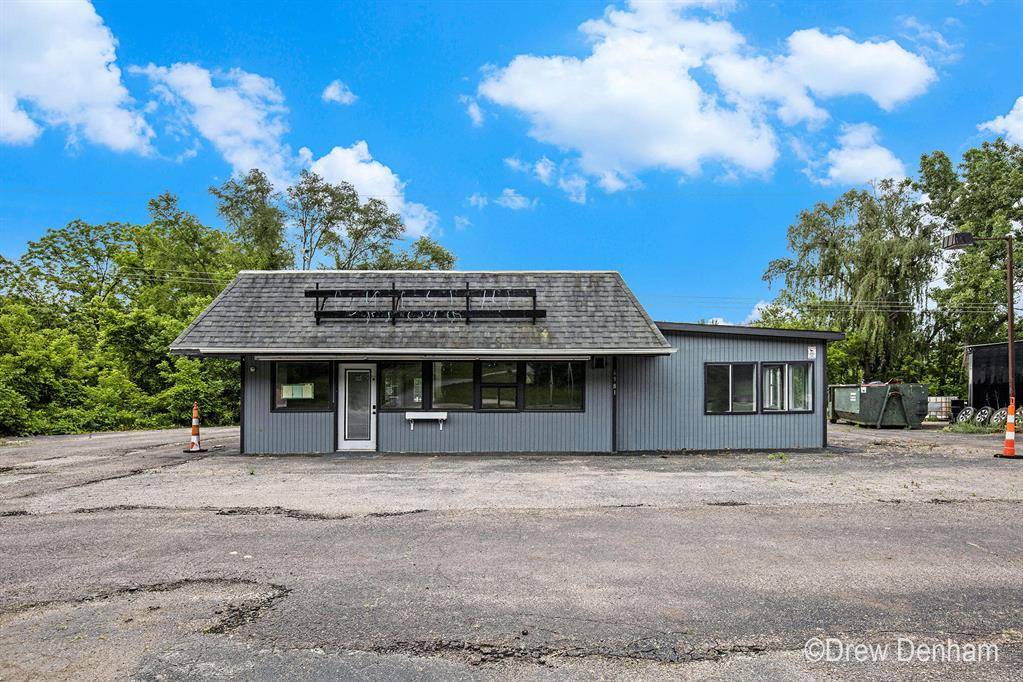Boston Twp, MI 48881,6981 W Blue Water Highway Modifier: & 6973