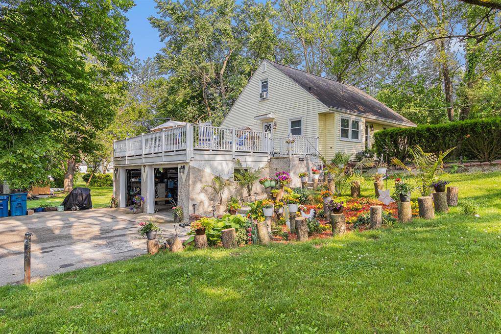 Kalamazoo, MI 49004,3104 Courtlandt Avenue