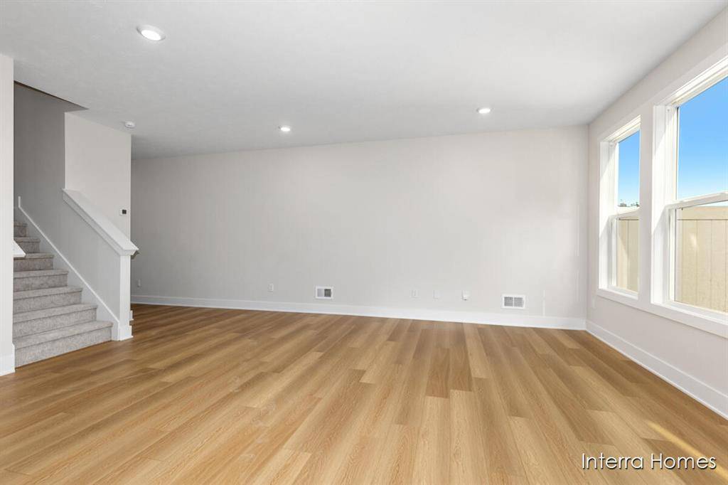 Wyoming, MI 49418,3345 Kings River Street SW 38
