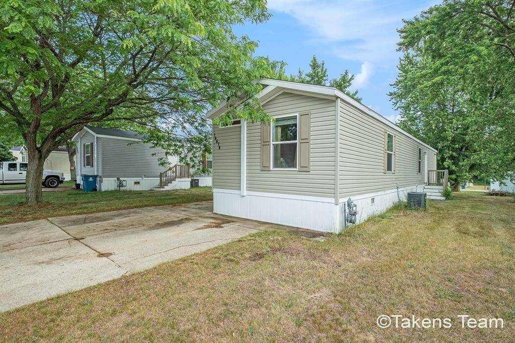 Olive Twp, MI 49460,14474 Winding Creek Lane
