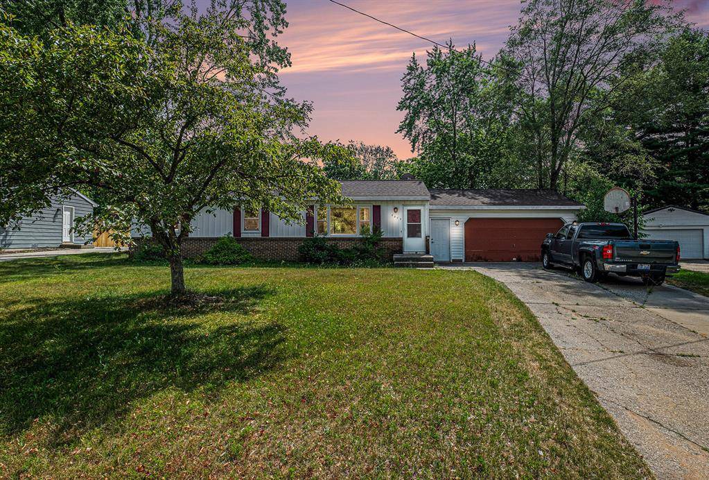 Kentwood, MI 49508,5879 Glenbrook Avenue SE