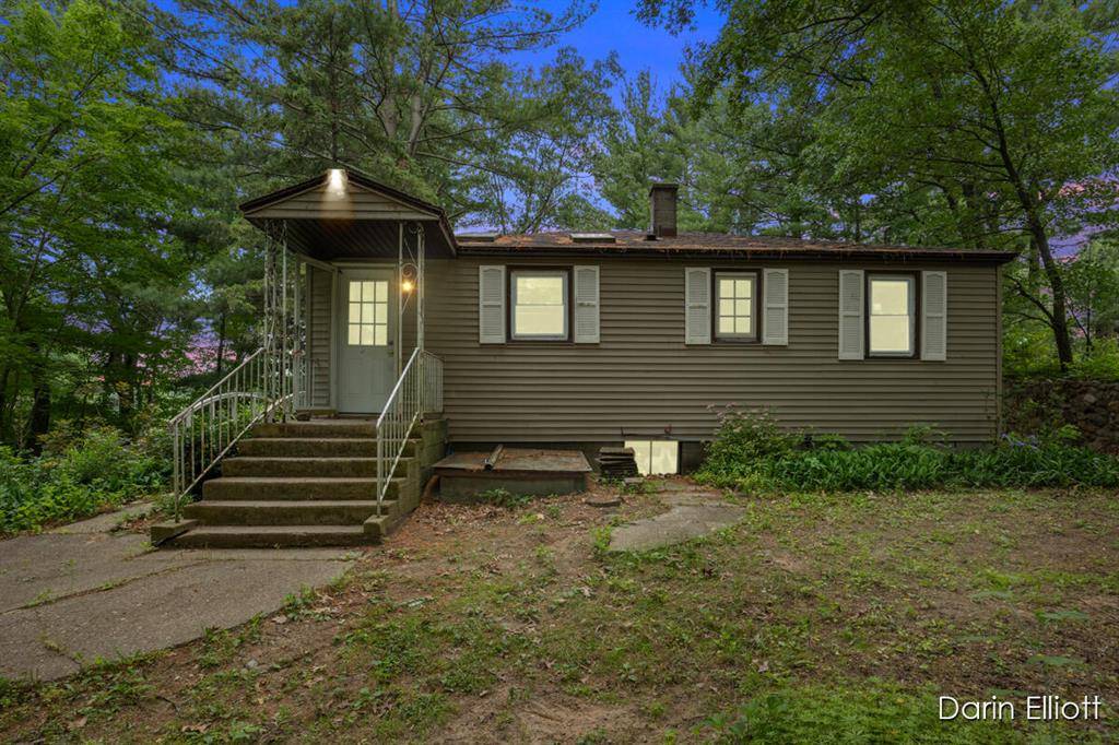 Croton Twp, MI 49337,7985 Island View Drive