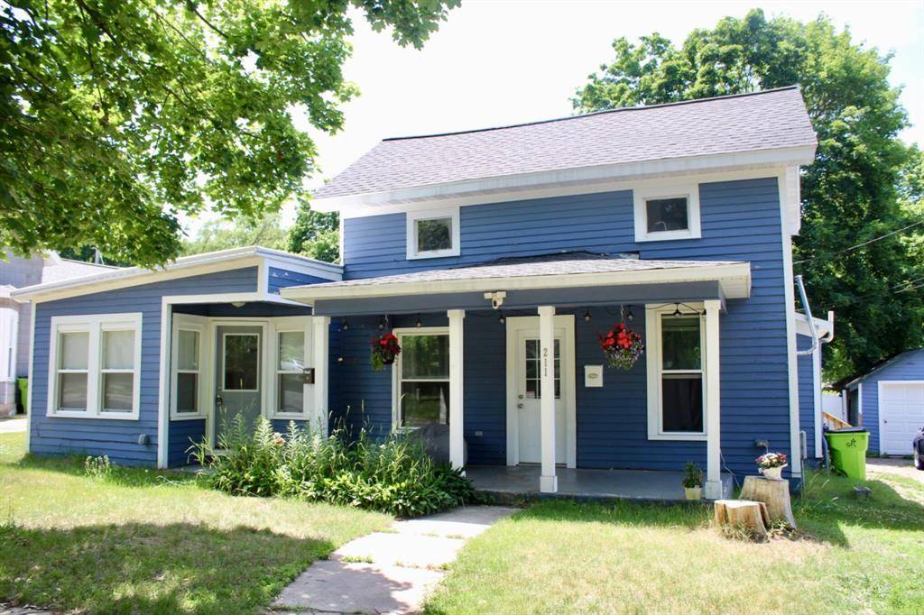 Greenville, MI 48838,211 E Coffren Avenue