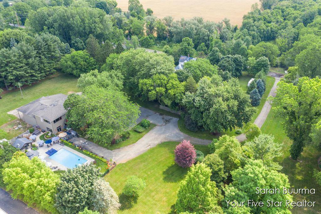 Caledonia Twp, MI 49316,8201 Cherry Valley Avenue SE