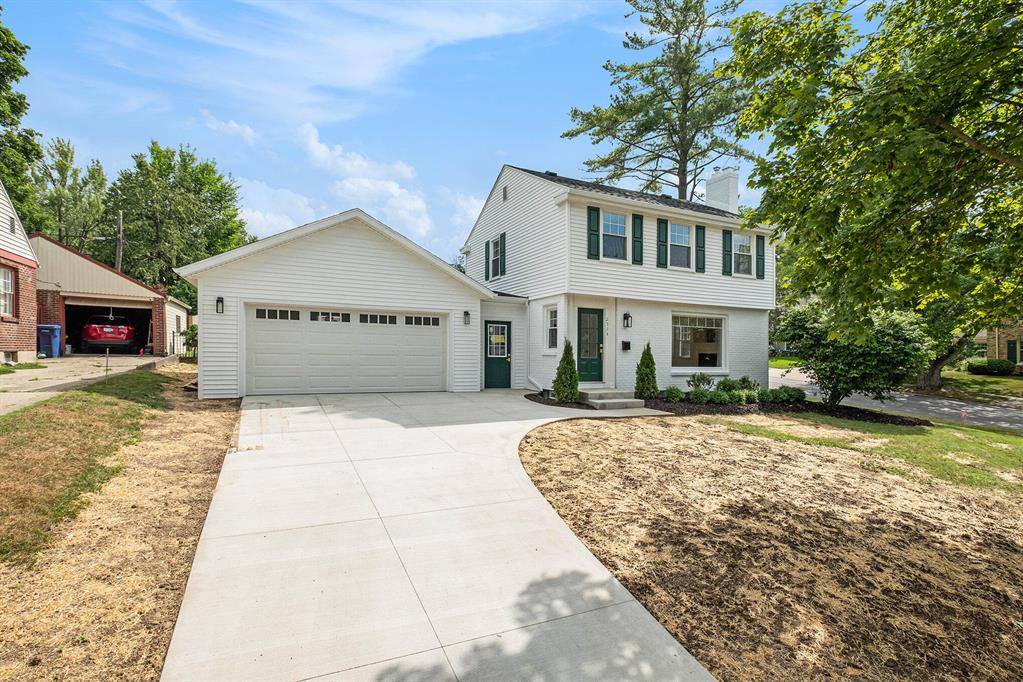 East Grand Rapids, MI 49506,2524 Albert Drive SE