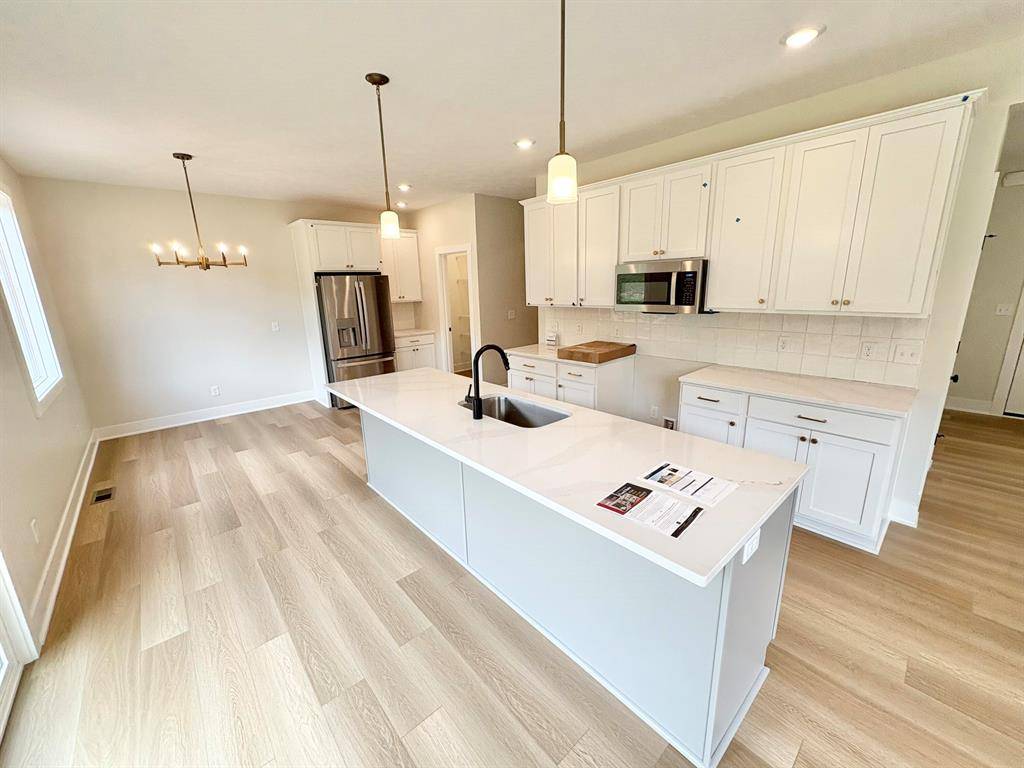 Caledonia Twp, MI 49302,8344 Kettle Oak Drive SE