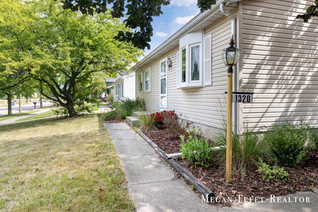 Grand Rapids, MI 49505,1320 Beckwith Avenue NE