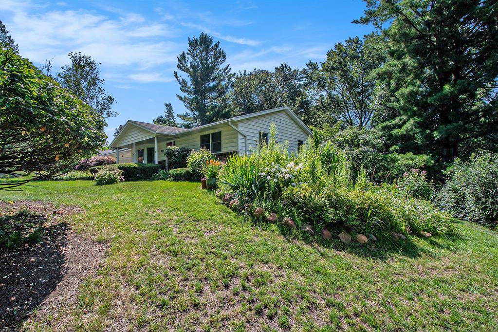 Cascade Twp, MI 49546,3368 Hidden Hills Avenue SE