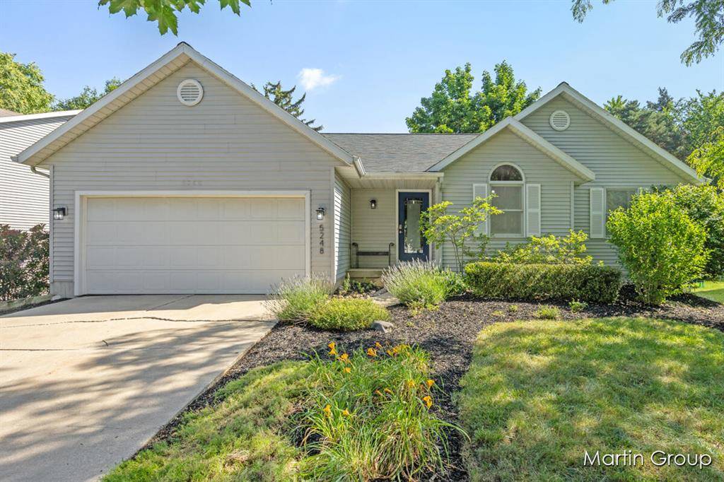 Kentwood, MI 49508,5248 Green Pine Court SE